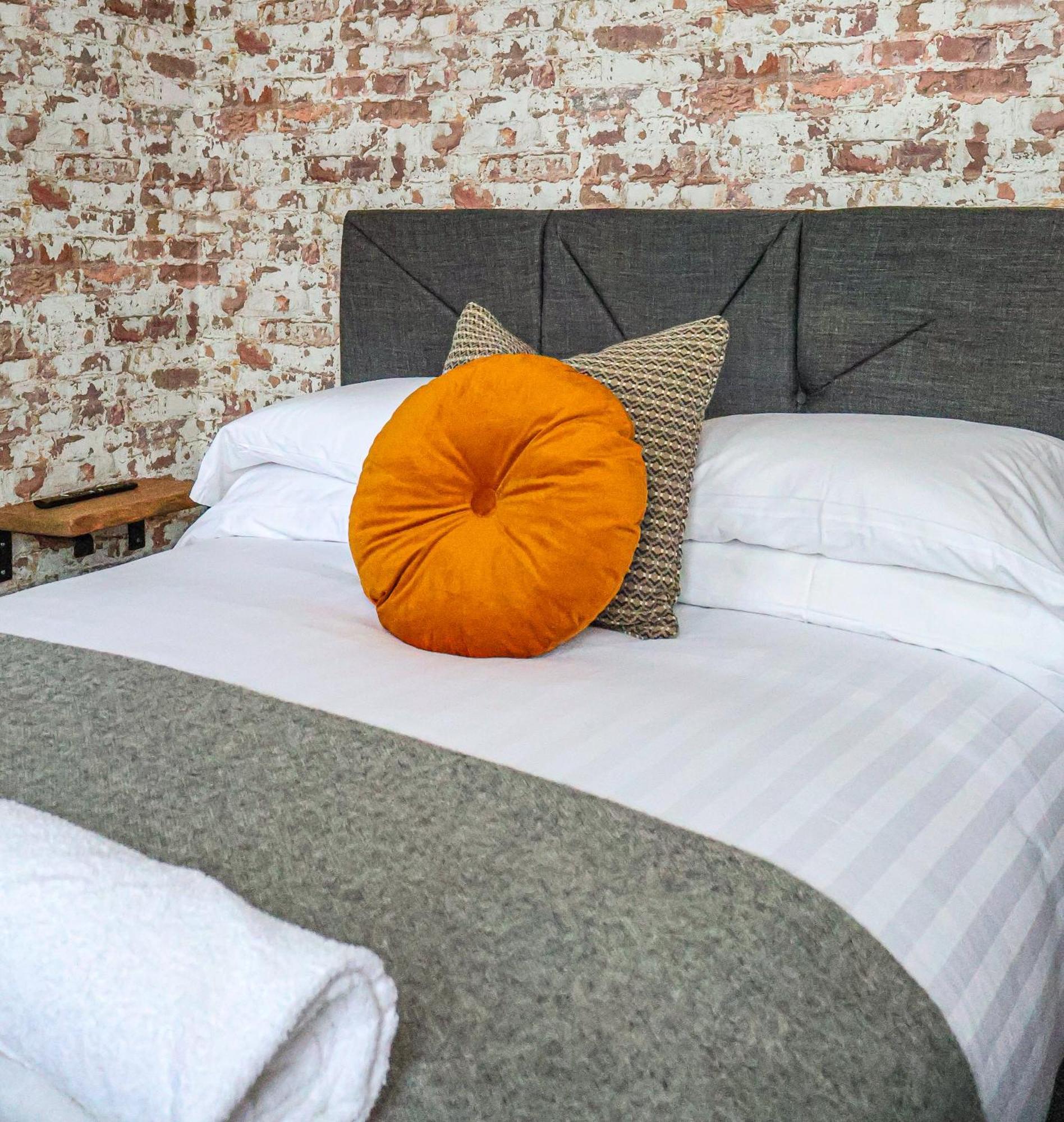 Blackburne Arms ,24 Catharine Street Hotel Ливерпуль Экстерьер фото